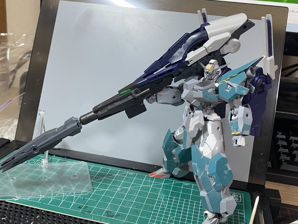 塗装前。今回の改造ではZZ、FAZZのパーツは一切使いませんでした。