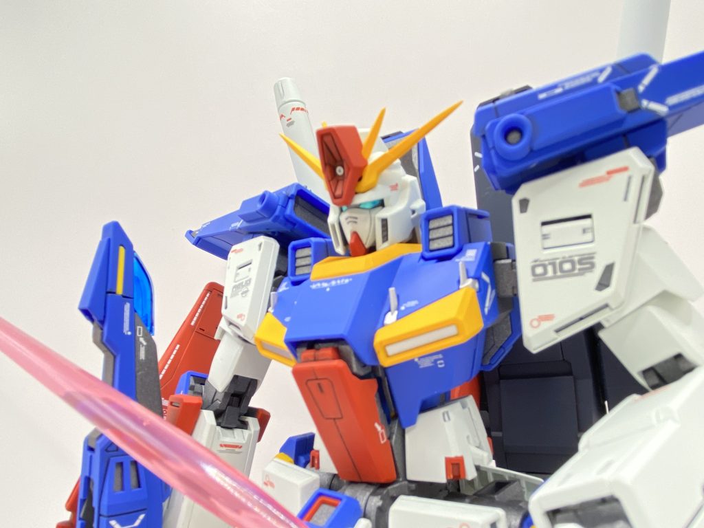 まだ充電式のエアブラシを使い始めで…たしか、シンナーを間違って洗浄液で塗料を薄めて吹き付けてしまいまして（塗装後に気が付きました💦）多分、プラの表面がとろけていると思われます(;^ω^)見た目はわからないので…まぁいいか(-_-;)