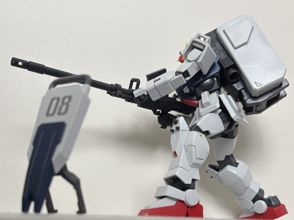 こちらがファーストテイク。腰が悪い人のよう。