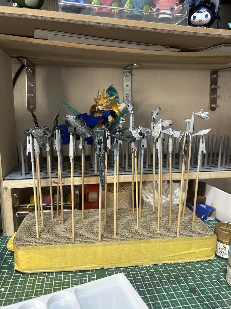 メインはまだまだ途中なのですが来週には完成する予定なのでそれまでお待ちください( ；ᵕ； )それでは皆様良きガンプラ、しゃちくLifeを！( ´Д｀)ﾉ~ﾊﾞｲﾊﾞｲ