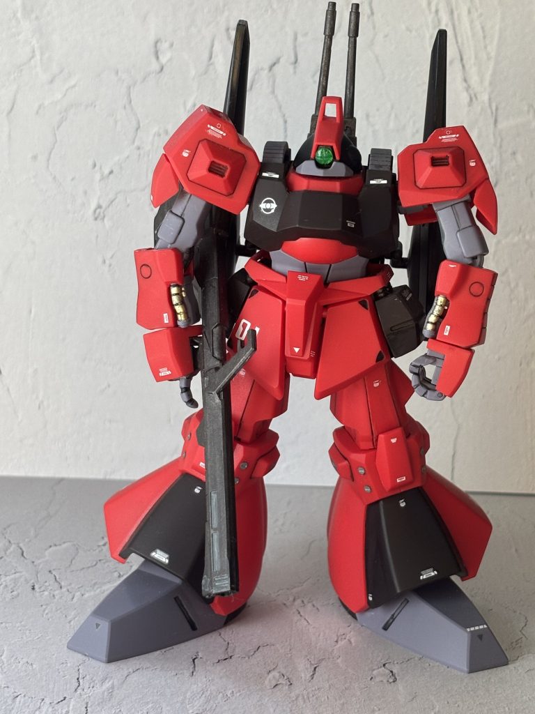 リック・ディアスはビームピストルよりクレイバズーカのイメージです。