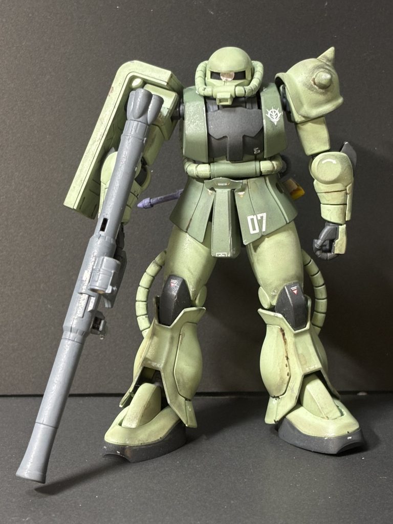 モノアイはいつも通り、銀シールの型抜きとクリアピンクのUVレジンで。直径4mm