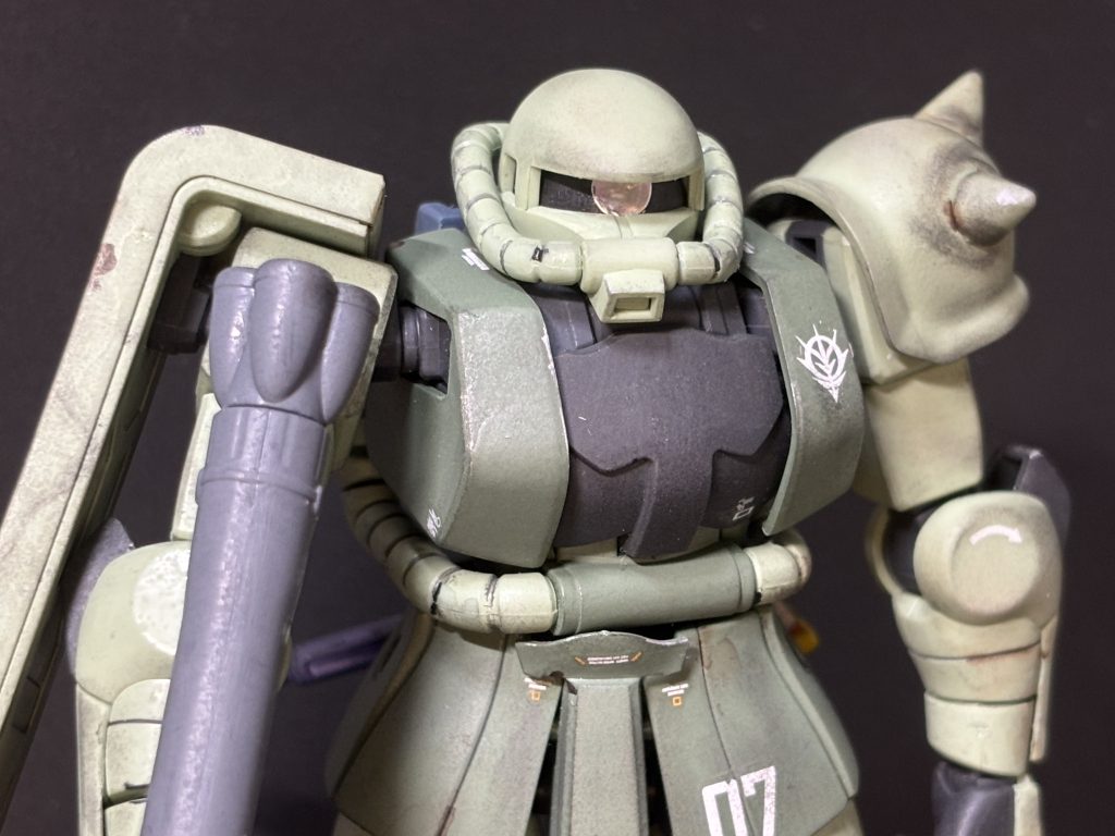 四十数年振りの、いわゆる量産型ザクⅡ