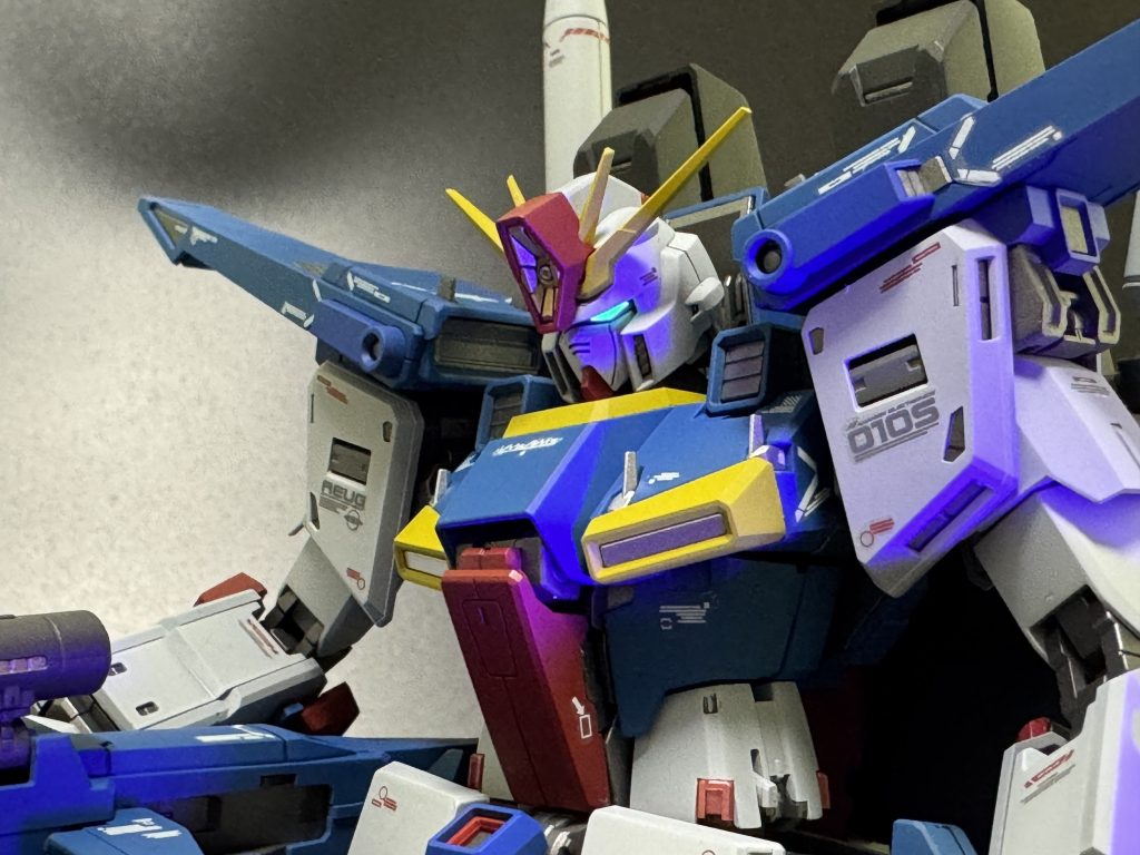 みんなの力がガンダムに…!ビコーン!的な感じで終了。