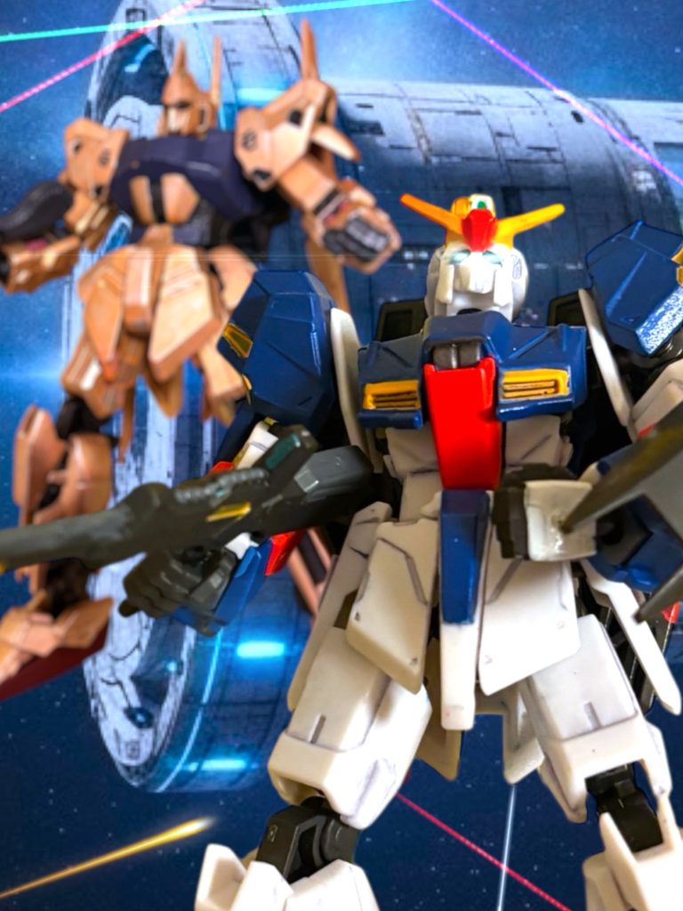 　その後、UC0087の年末からUC0088に掛けて、エゥーゴ、ティターンズ、そしてアクシズの三つ巴の戦い、後の世に言う”グリプス戦役”は最終局面に突入する。年明け早々に、コロニーレーザーを巡る決戦や、メールシュトローム作戦が展開され、数多の命が宇宙に散ることになる——。