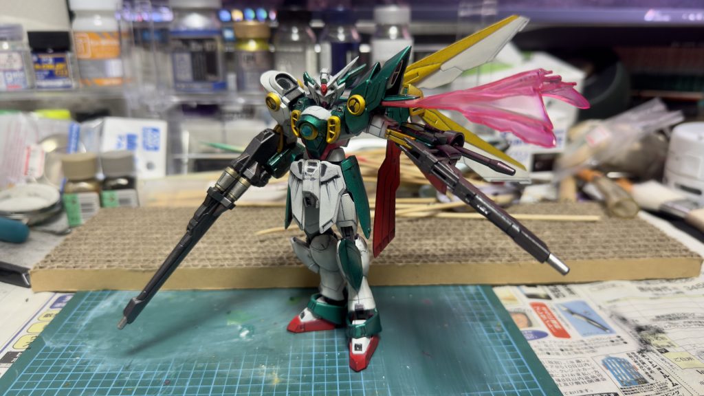 武器や関節のガンメタも良いです