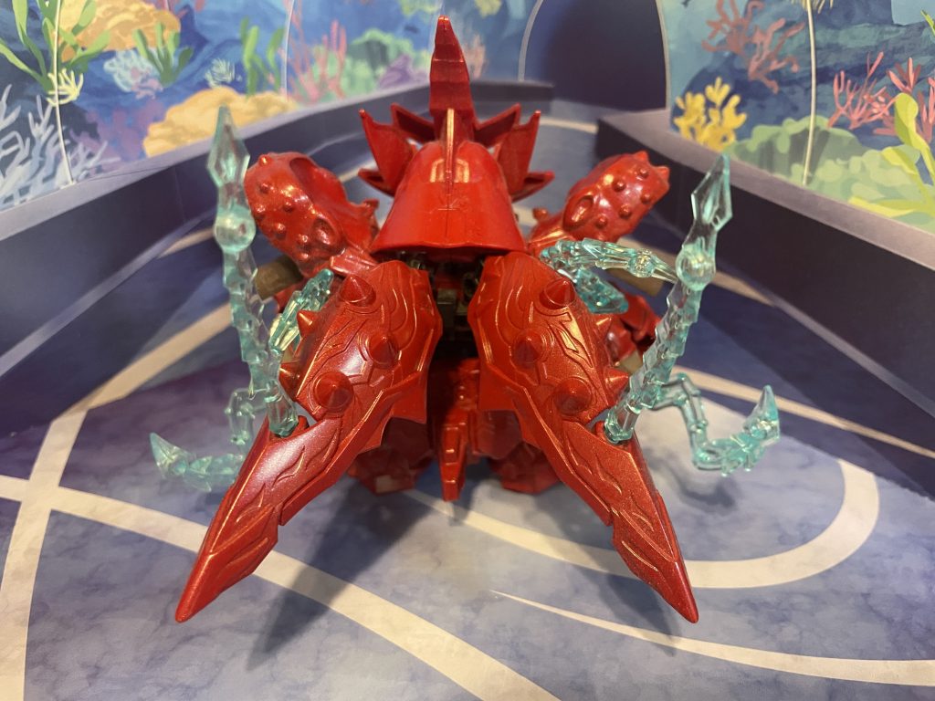 後ろは甲殻類の手足をイメージして！