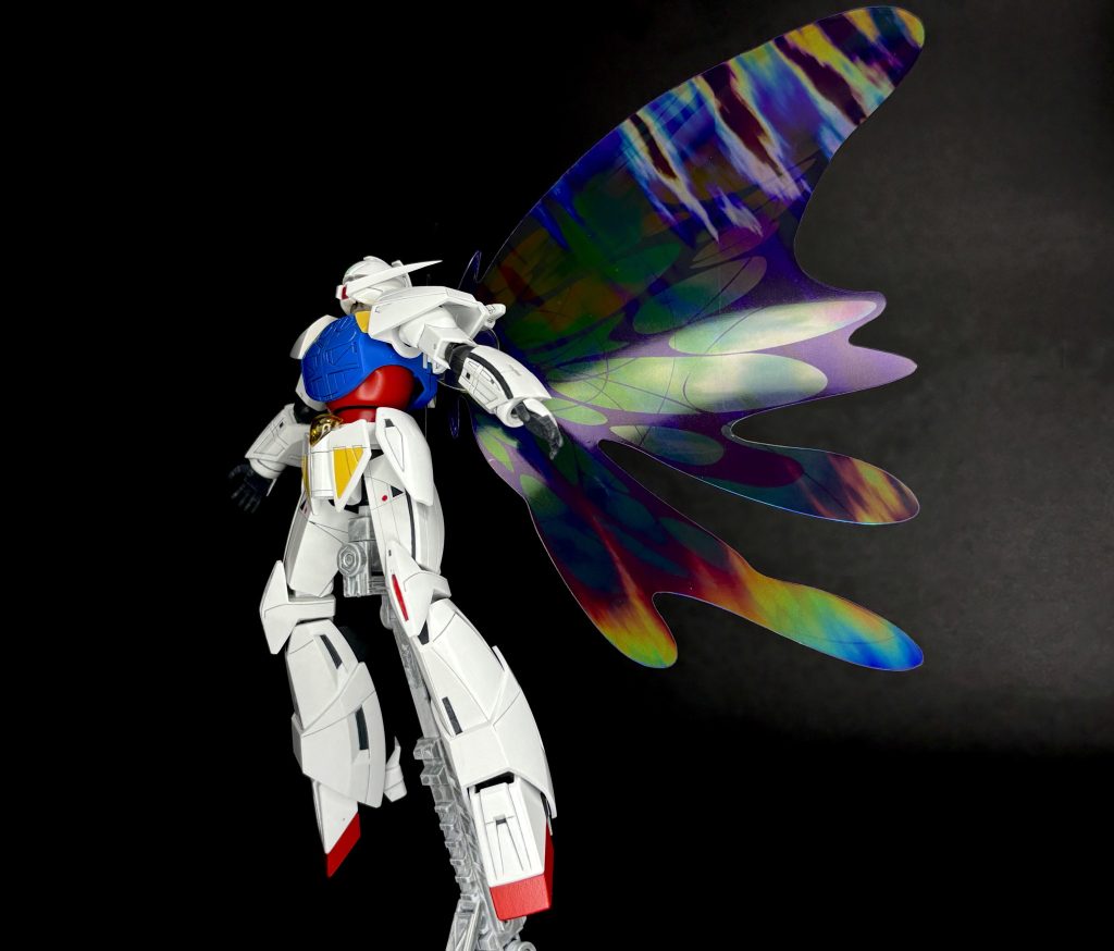 映えさせる為にアクションベース等が必須ですが、羽部分含めると一気にMGクラスの収納スペースを取るのでそこは要注意⚠️