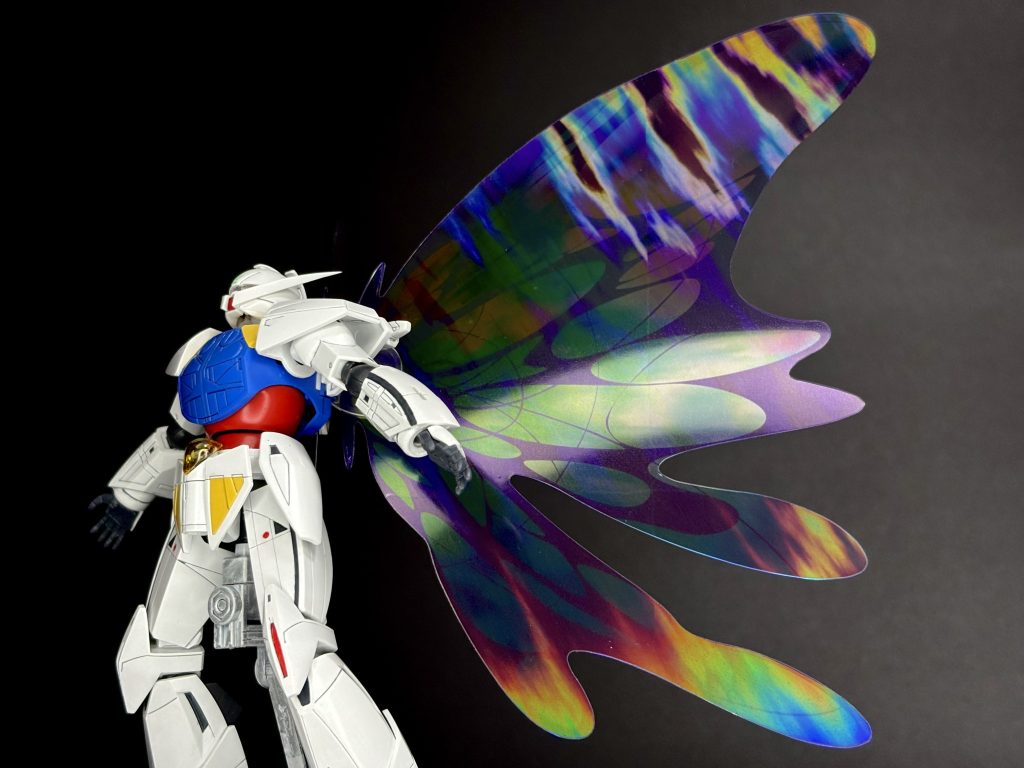 （２０２５年１２月追記）プレバンで月光蝶エフェクトゲットしたので装着してました。綺麗な発色🦋