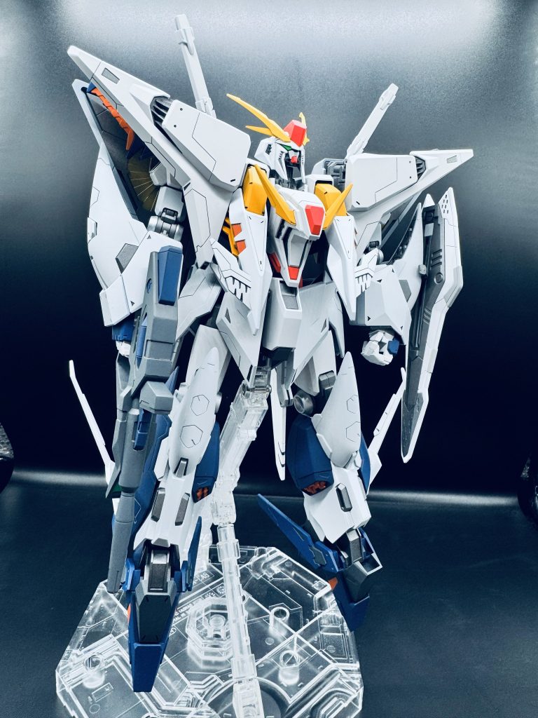 可動変形クスィーガンダム–2枚目/制作者:とんたく