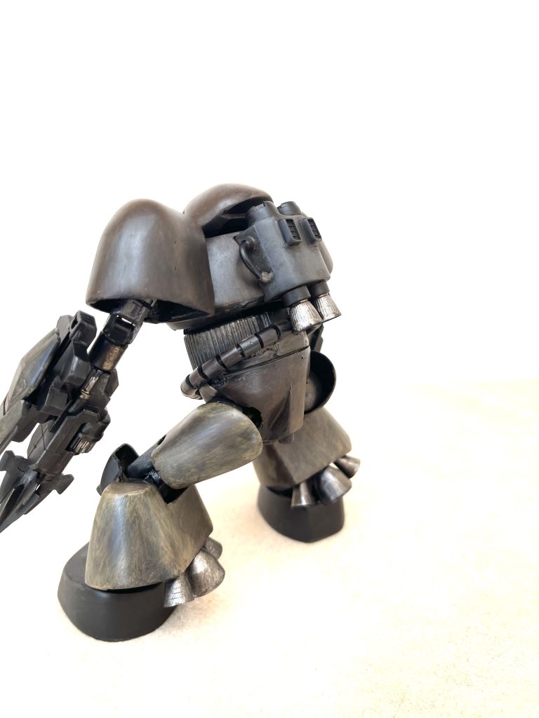 動力パイプを巻いてみました。百均のアイロンビーズを使用しています。