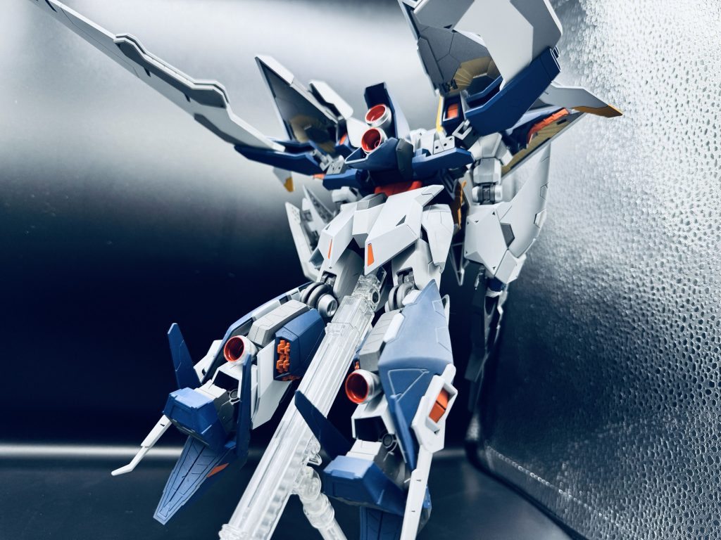 可動変形クスィーガンダム–3枚目/制作者:とんたく