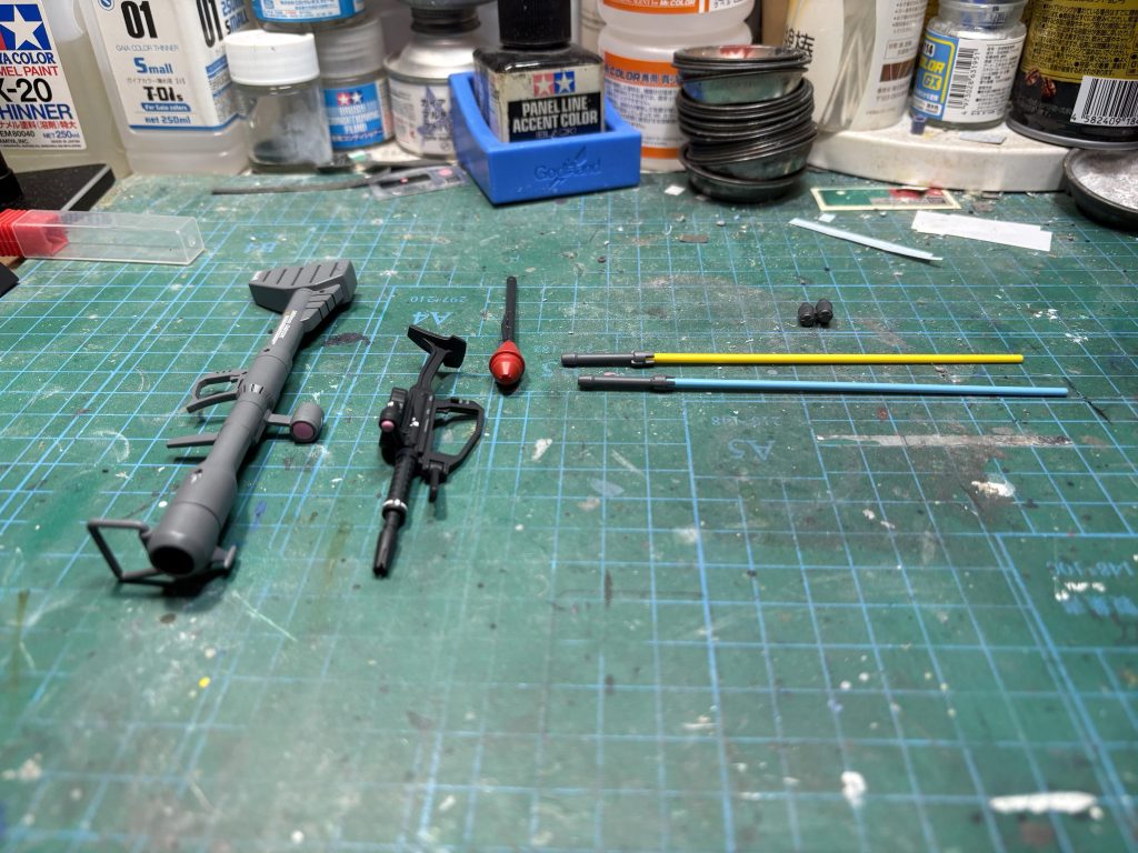 武装類 ジャイアントバスはハンドパーツの変更に伴いイフリートシュナイドの物に変更ザクマシンガン等を追加しました