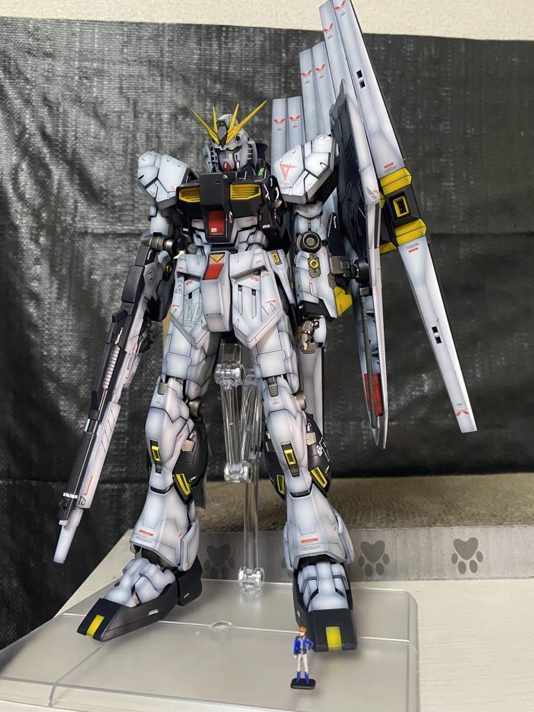 アムロも塗りました。