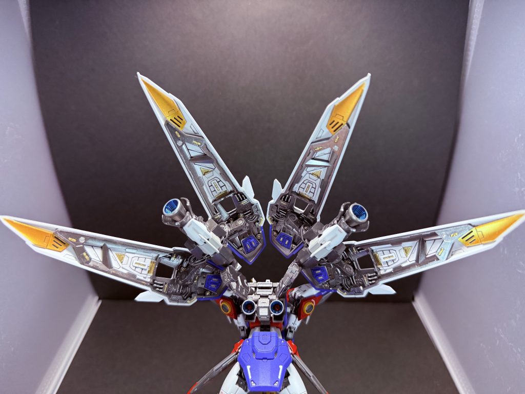 ウイングバインダーやバーニアを塗り分け