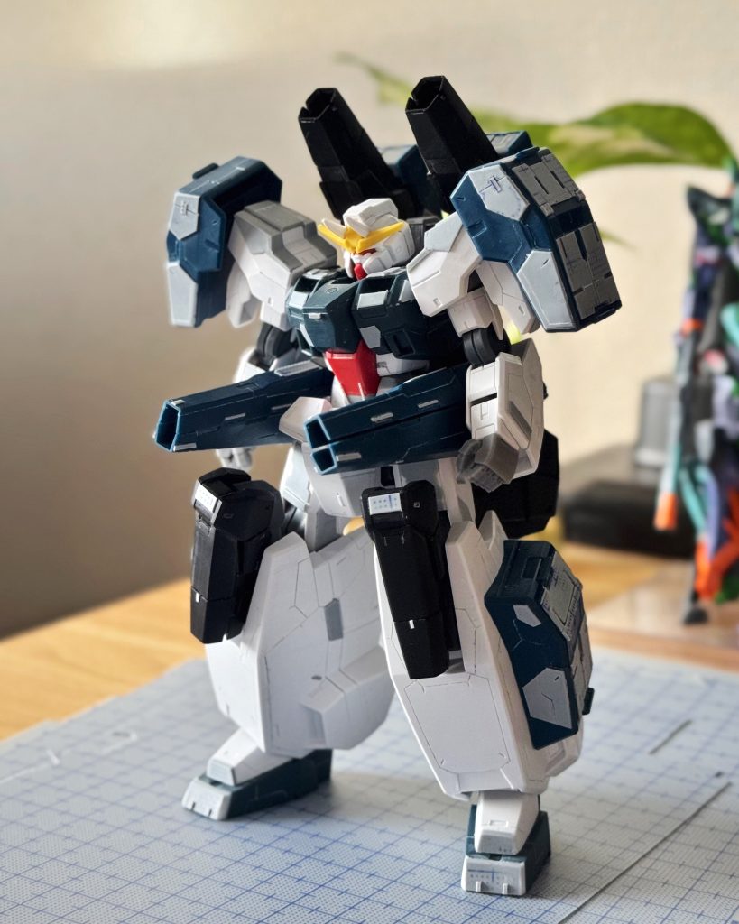 塗装前。全身プラ板まみれ、ここまで2ヶ月。