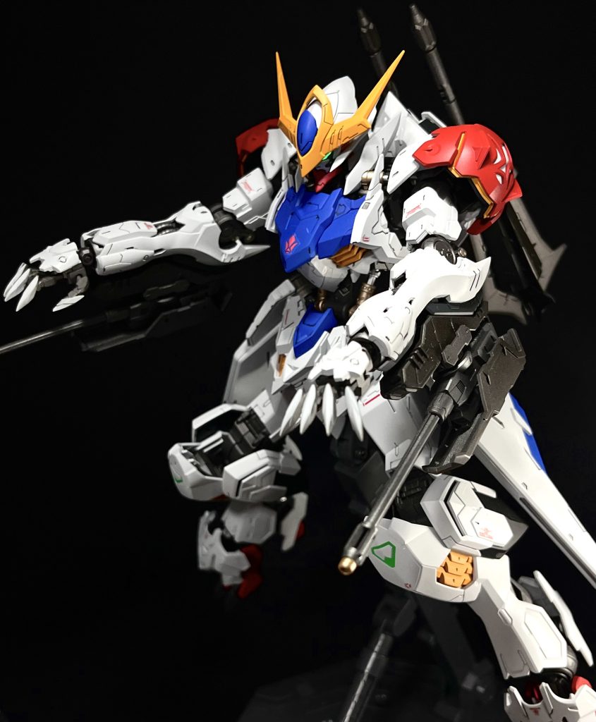 200mm砲の銃口を追加してゴールドで仕上げました。