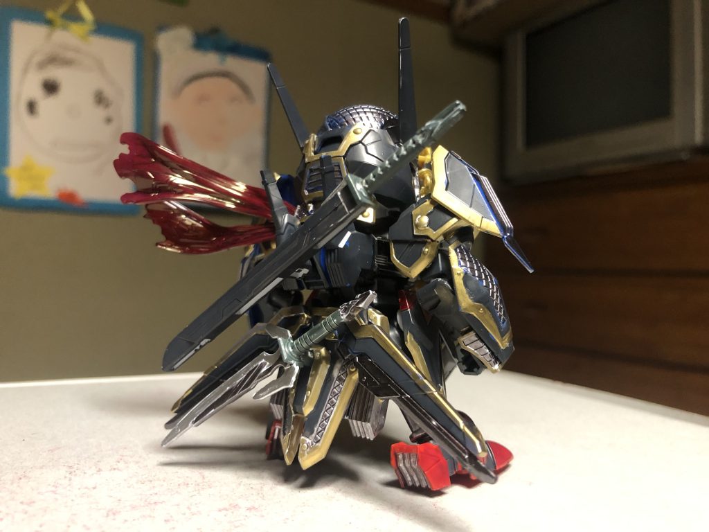 隠密ガンダムエアリアル–3枚目/制作者：ヤマト糊@fcmpCXyhsk1RJ7p