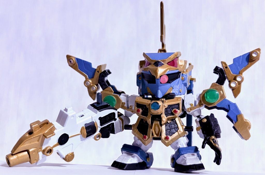 元々のキットにはバーザム将軍用のシールが付属していたが、直江兼続頑駄無にはオミットされていたので、オリジナルのバーザムを意識したカラーリングとデコレーションを施した。モノアイ、鎧のデコレーションにはHアイズを使用した。