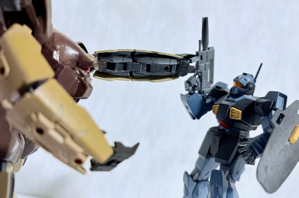 「帰ってきたあぶないガンダム ジークアクス編」ではジオン派の技術者によって機体がジオン系のテロ組織に横流しされており、うち1機は横浜港署の刑事となったシイコ・スガイの動かすネモ・アンダーカバー(写真右)と交戦した。