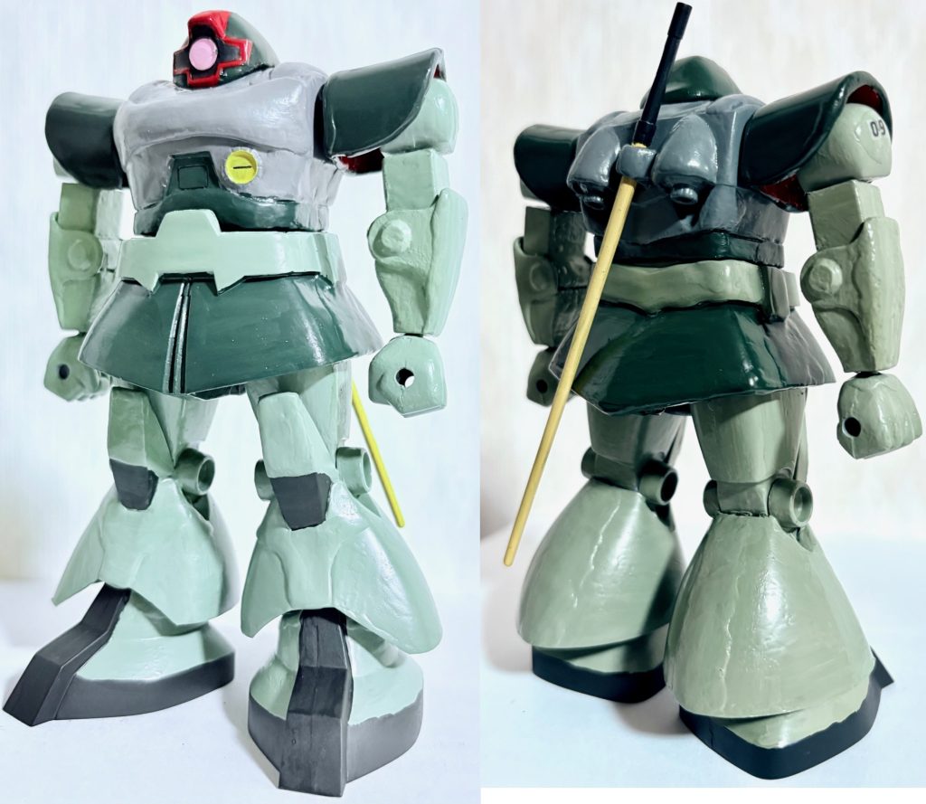 フロントビューとリアビュー。