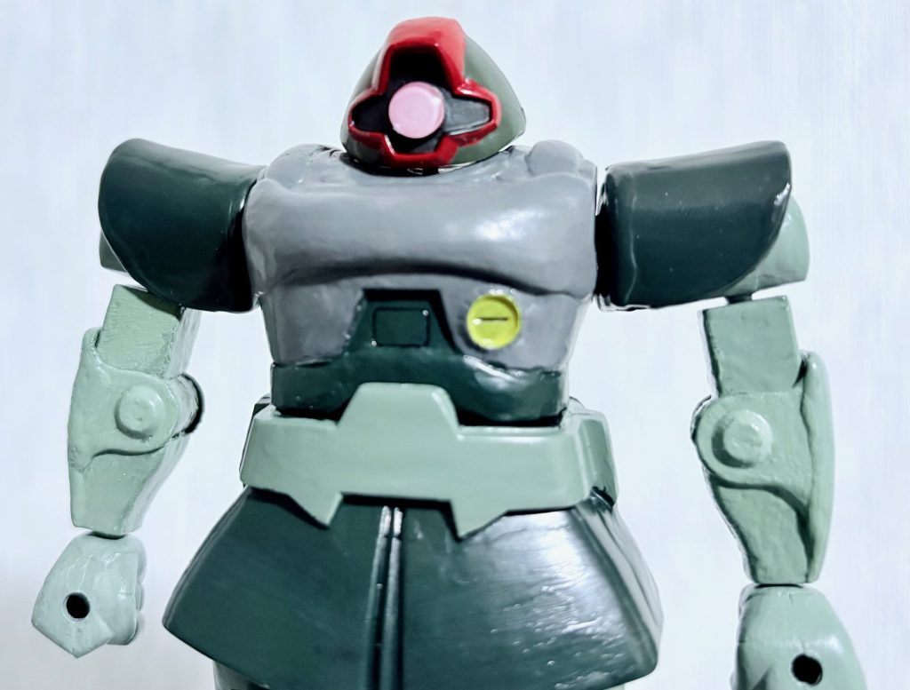 おまけギミック。初期BB戦士の「ドン」の頭を乗っけることで、よりアニメっぽい感じになる(zaku-kao2)