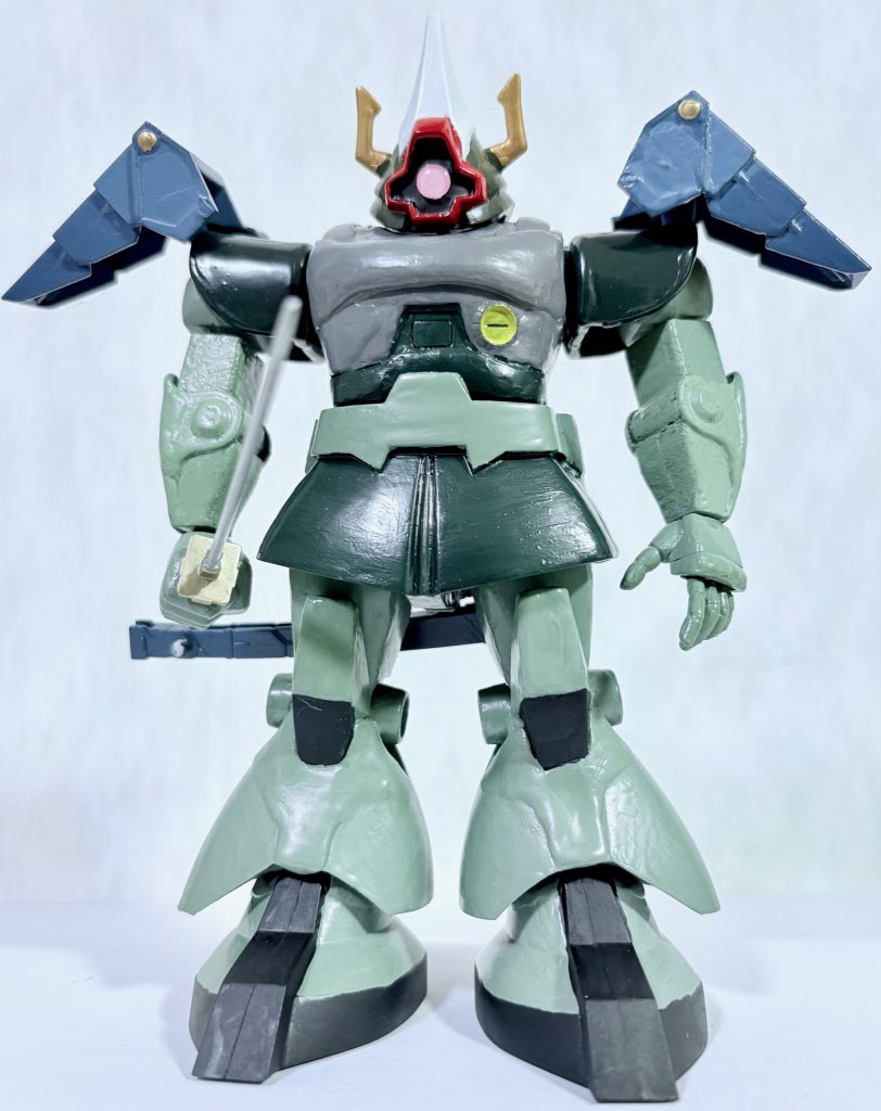 頭部は以前作った武者怒武、肩鎧は烈火武者頑駄無の鎧、刀はSDEXのアストレイから流用。