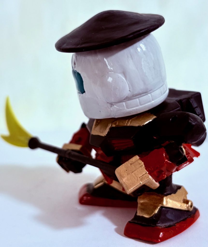 南北朝時代から下剋上の風潮が流行ると、個人戦から集団戦へと変化し我々が良く知る足軽のイメージに近づいていく。応仁の乱では足軽集団が奇襲戦力として利用されたが、忠誠心にとぼしい者が多く、しばしば暴徒化したらしい。ちなみに槍は南北朝時代初期の頃に発明された。