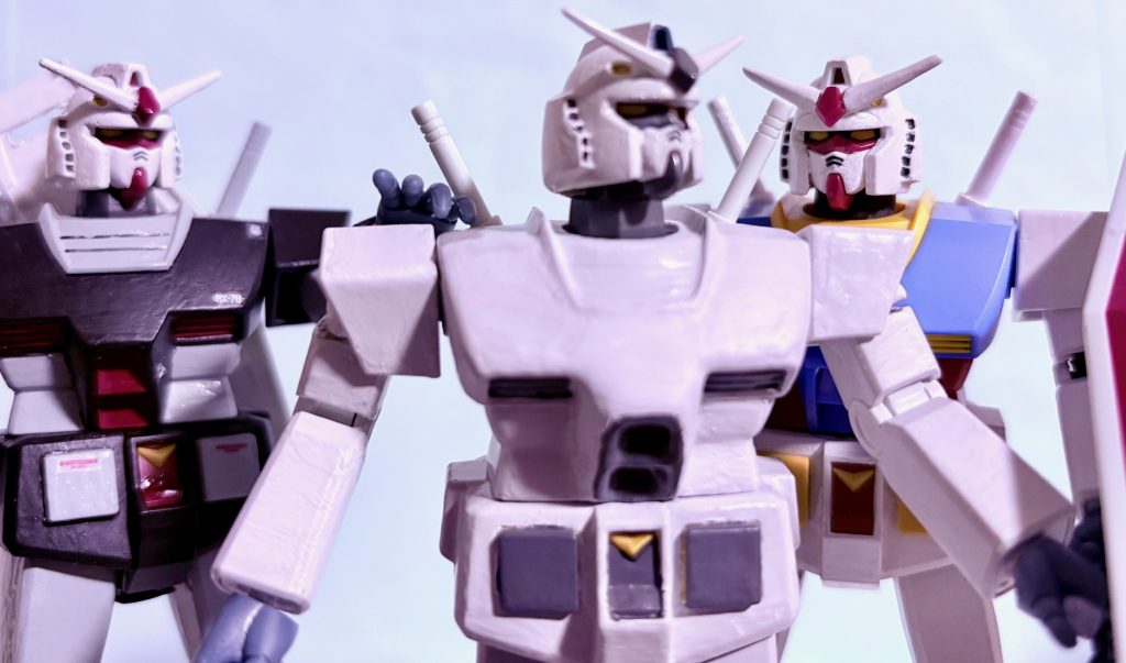 ちなみにトオル君が乗っている場合だと二人にカツアゲされて終了(zaku-kao4)トオル「先輩、勘弁してくださいよ。俺の課長の地位はどうなるんですか～(gundam-kao9)」タカ「元はと言えば勝手にガンダム世界までついてきたお前が悪いんだぞ・・・」ユージ「お前愛徳OBだろ、腹くくってクラバに参加しろよな」トオル「はぁ・・・ここにヒロシがいたらMAV戦できるのになぁ～」※ビ〇バ〇プネタ失礼しました～💦