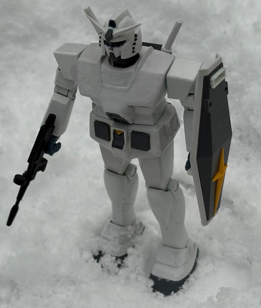 余談だが小生のスマホで撮影する際、ガンダムの顔を人として認証する事がよくある。