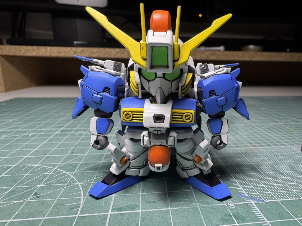 EX-Sガンダム 正面から胴体中央の部品は取り外してSガンダムを再現できます