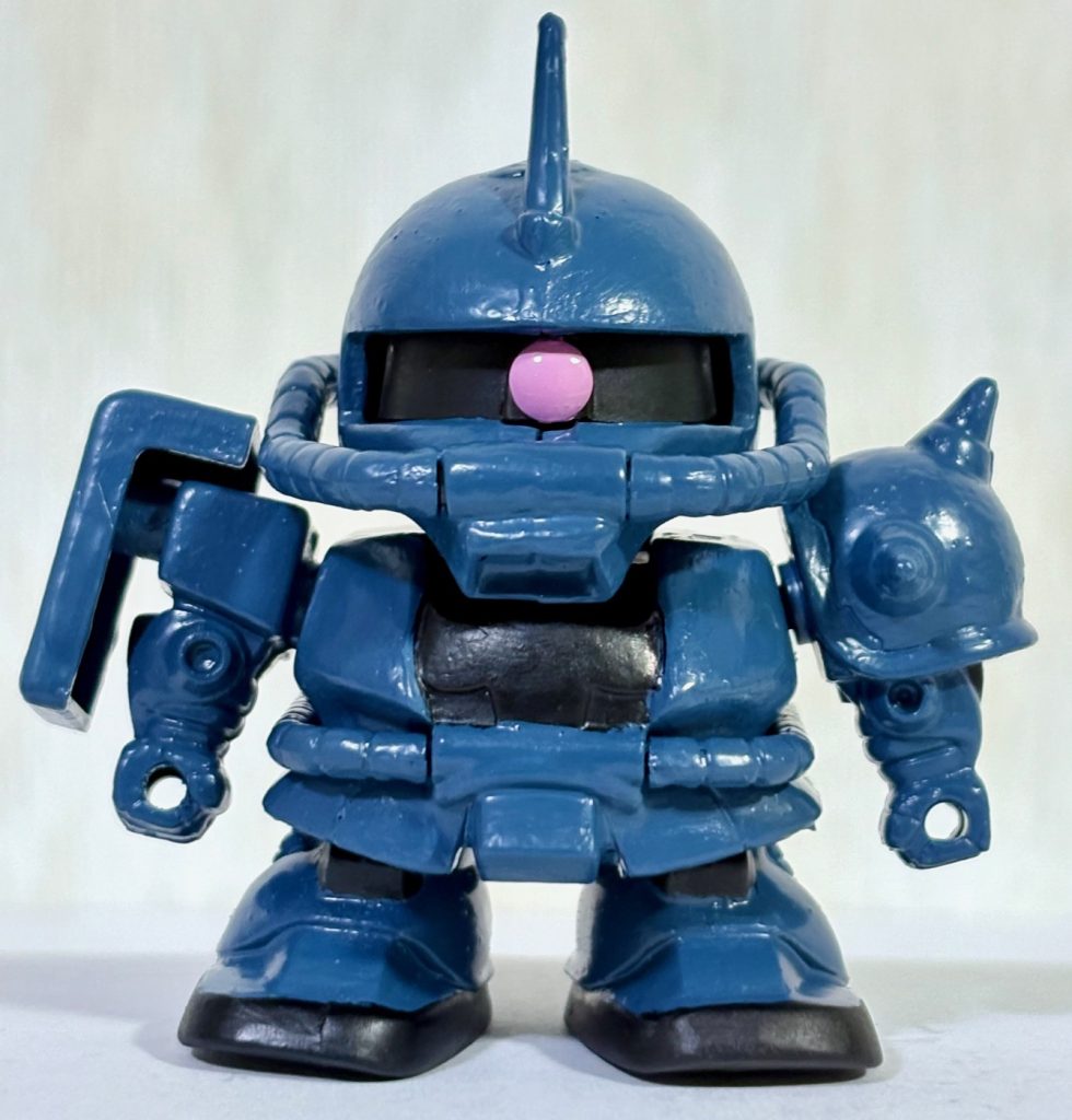 青いザクも悪くない。高機動型ザクは別々掲載する予定(zaku-kao5)