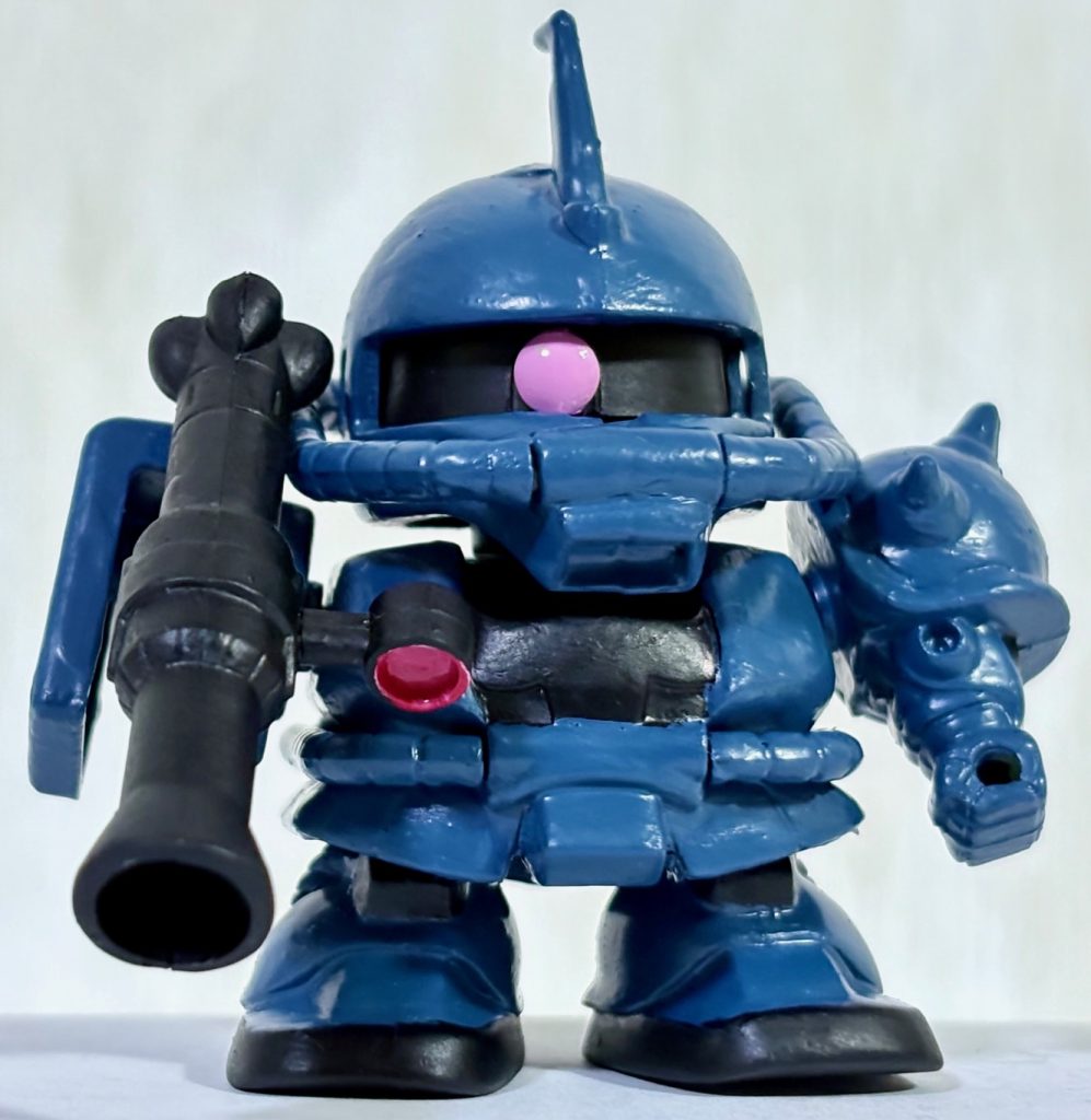旧キットザクと異なり初めからモノアイが動き、なおかつ高機動型ザクにコンパチでき1個300円で買えたので、非常にプレイバリューが高いキットである(gandam-hand2)