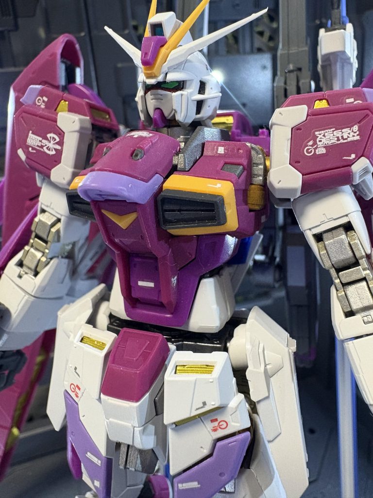 バストアップ！セミグロスのトップコートにした方が良かったかも。