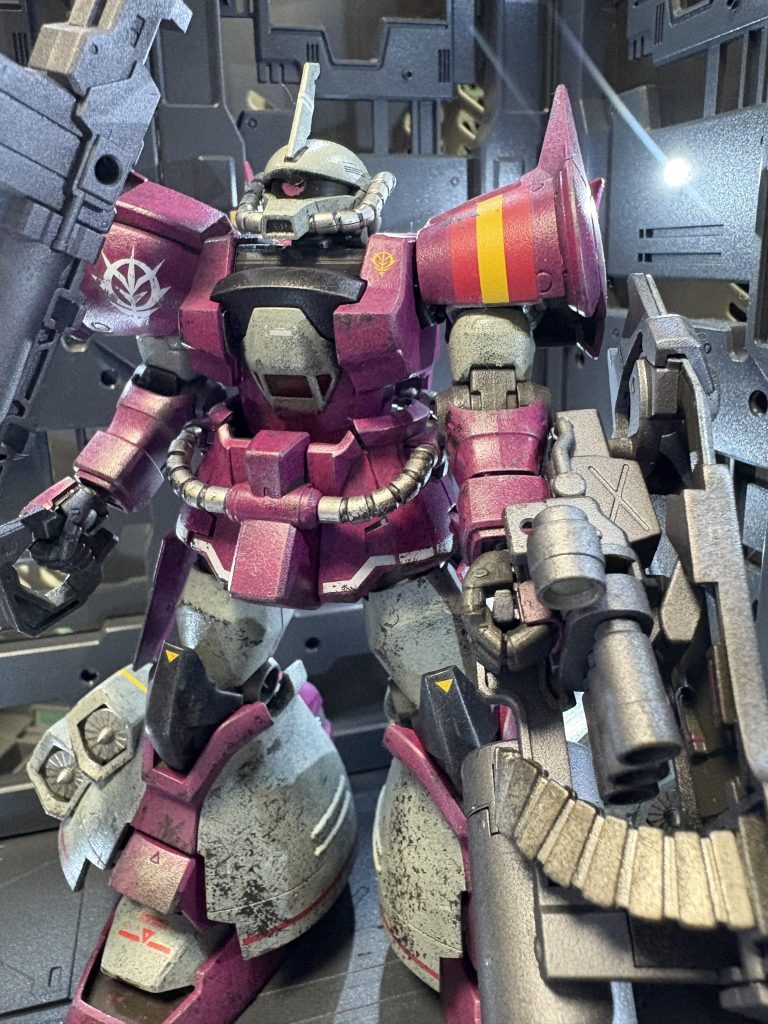 アップで。スカート部分が結構短いなぁ。