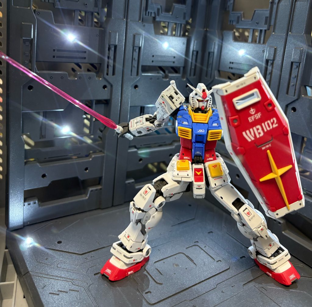 ビームサーベル構え！