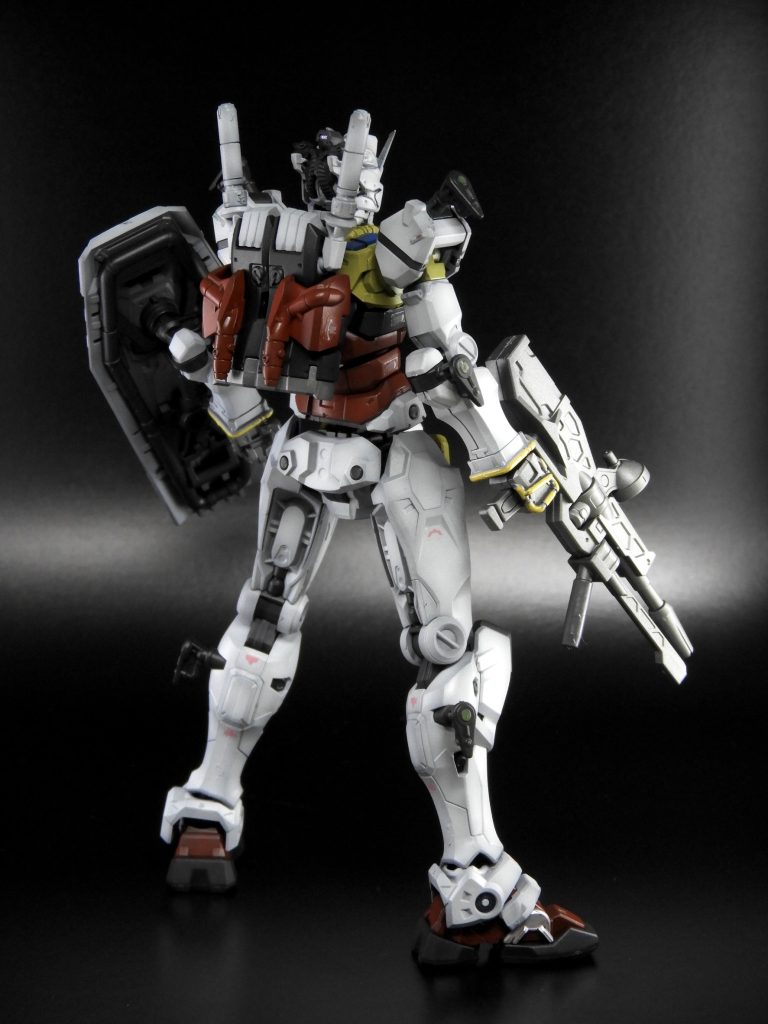 【黒立ち上げ】HG 白いガンダム–4枚目/制作者：ARIKA_gs