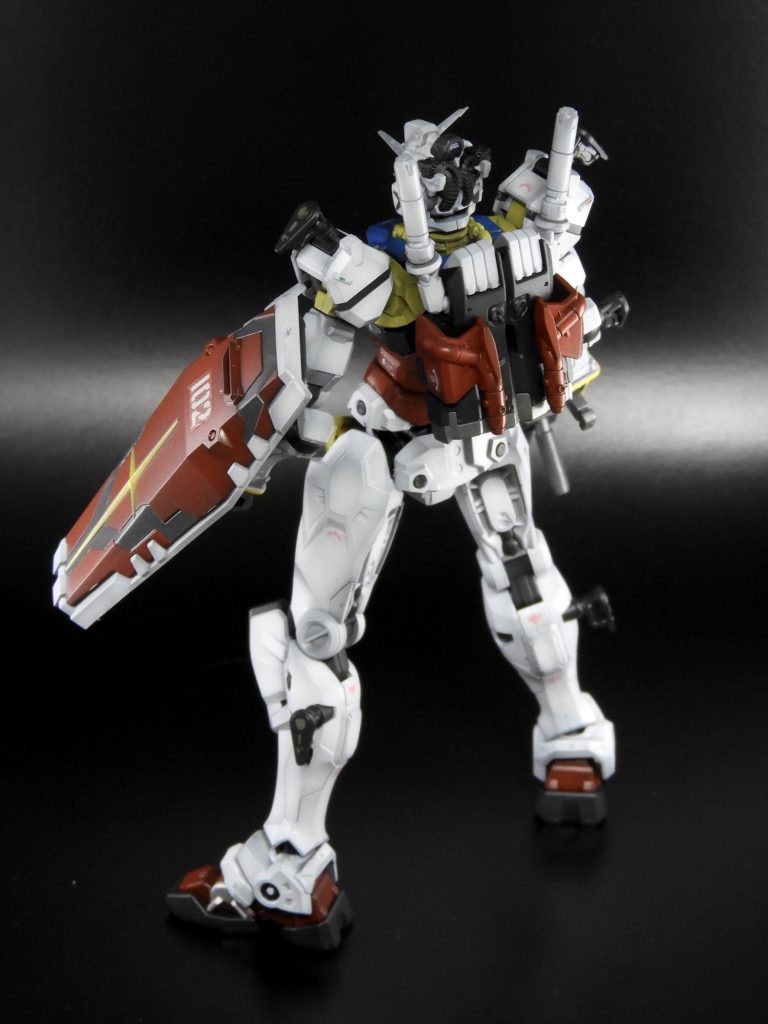 【黒立ち上げ】HG 白いガンダム–5枚目/制作者：ARIKA_gs