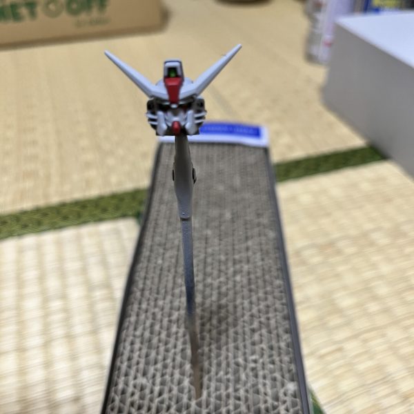 夜光塗料を使って、オリジナルディスティニー制作中！！光るーー！！（2枚目）