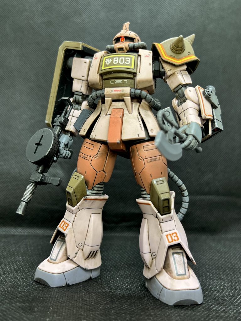 HG ザク・デザートタイプ ピンクパンサー隊機