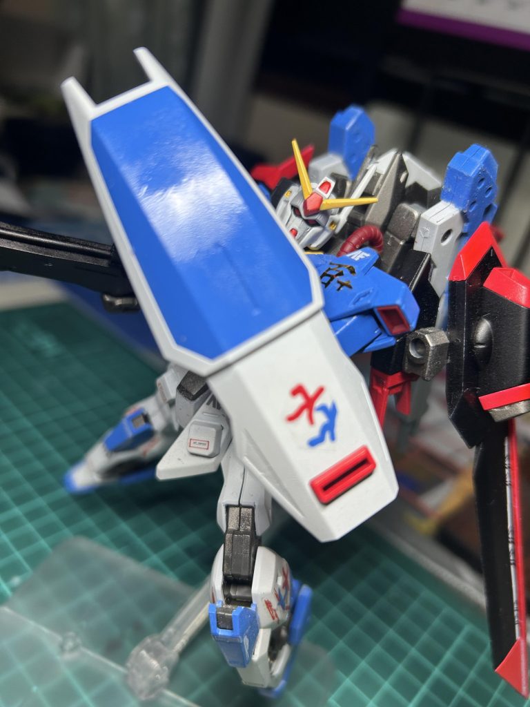 シールド!シールドはMK-Ⅱの物です。前に作ったデカブツで余ったやつの再利用ですね