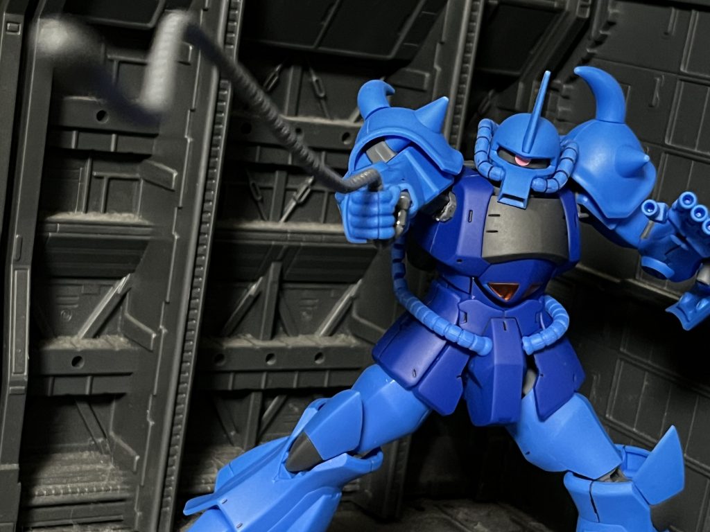 リファイン版になって顔がよりグフっぽくなったのが嬉しいですよね^ ^ちなみに設定だとYMS-07Bをベースにグフ飛行試験型が作られたとか…これはいつかコンプリートして作られた順に並べてみたいものです(*ФωФ)ﾌﾌﾌ…