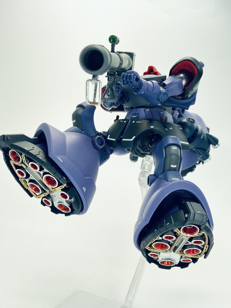 圧巻の足裏バーニア群😤　ガーレリのメタリックマーカーを中心に塗り分け😬　ほとんど見えなくなりますが背面の一足でアピール出来るかな🥴　新しくシュナイダーマーカーも仲間入り😘