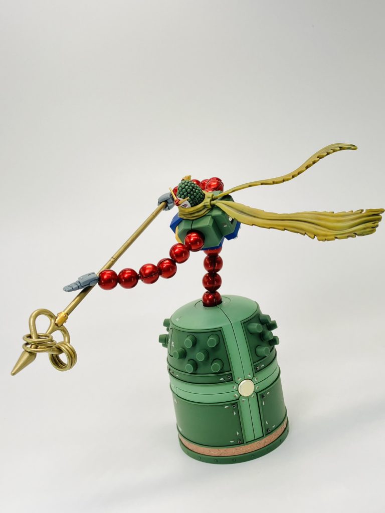 錫杖なんかもメタリックマーカーで😚派手目にもっと✨輝かせる予定でしたが思ったより安っぽくなり、少し落ち着いた色に再塗装🥴