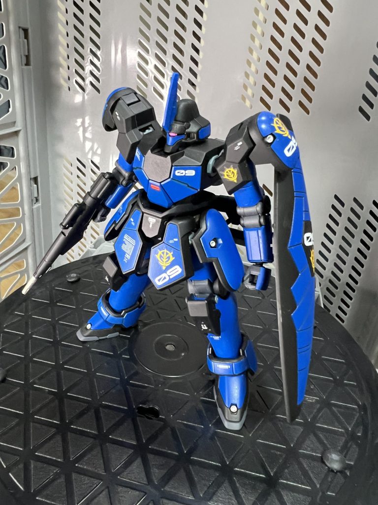 マグアナック  ジオン残党軍–3枚目/制作者：真樹京介