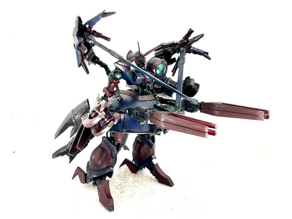 サイコキャプチャ展開。NT攻撃や思念の相殺を行う。つたないながらも修行僧としての教示をもって、あらゆる思念と対峙する。