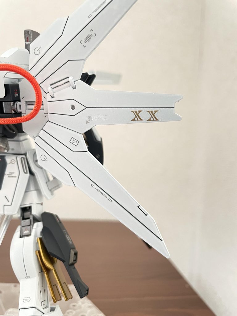 水転写デカールが入手できないので申し訳程度のＸＸのデカール、seria製です。