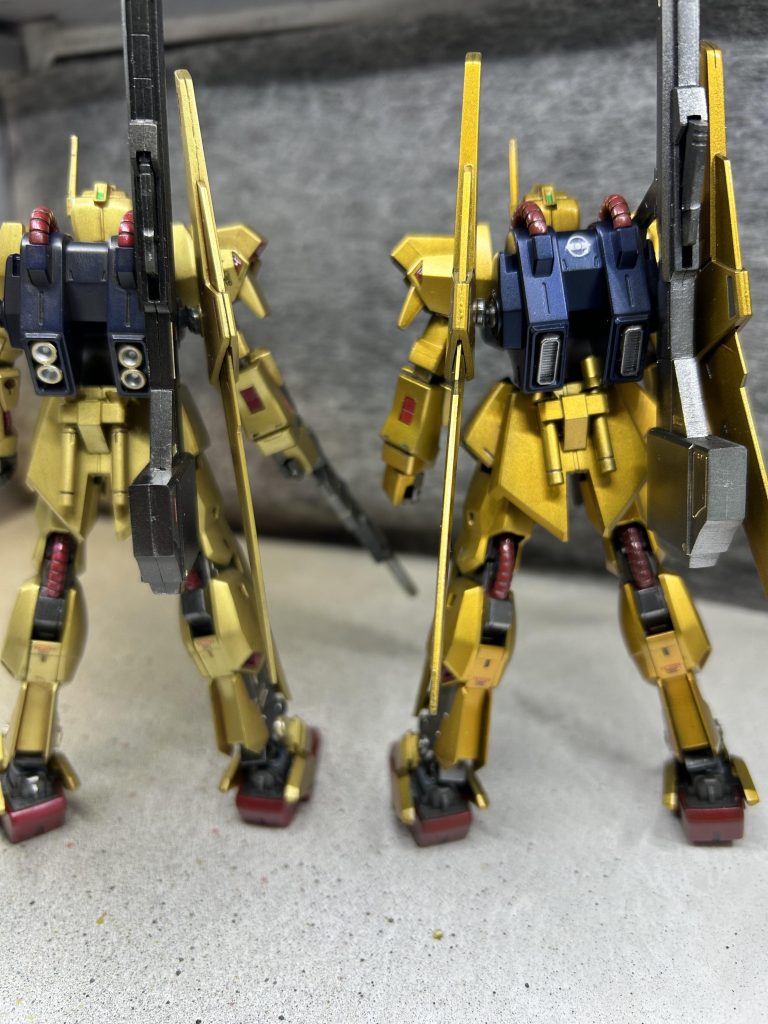 バックパックのバーニアをスラスター形に取り替え。