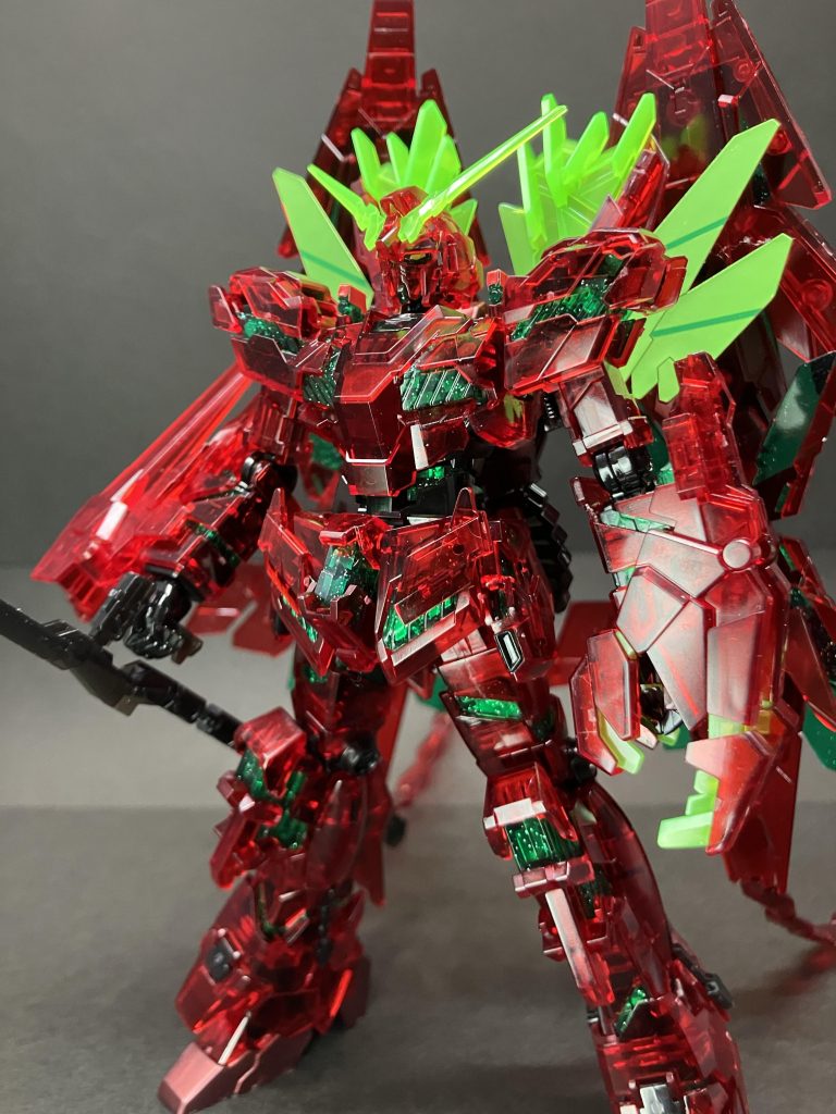 間接の感じが普通のモデルと比べて硬いのに緩む？感じがして保持力は弱めな印象。手首とかはクタってなります