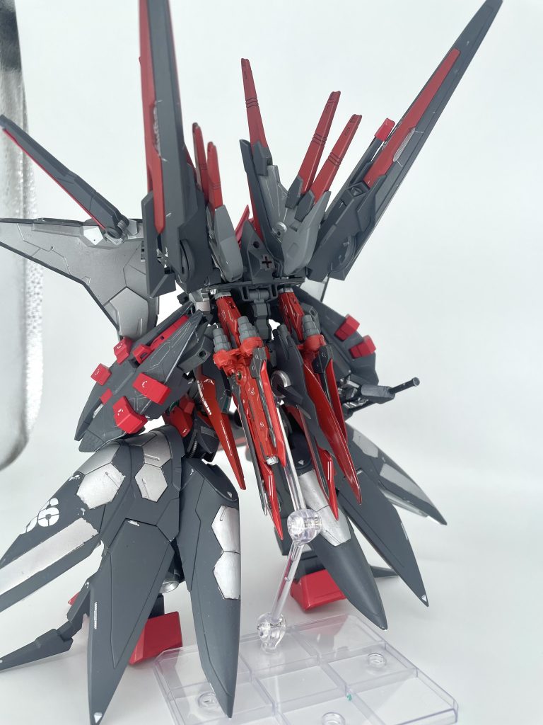 裏話犠牲になったスルトandタツカの体を構成していた鏡砂。メディーア建造に足りなかった鏡砂を100とした場合、二人分の総量は150(75×2)だったので、残り50の